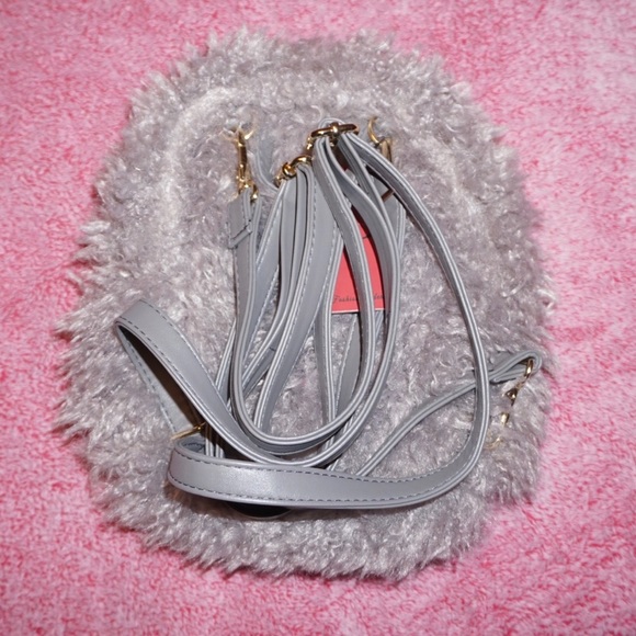 Tweens Fuzzy Mini Backpack - Picture 3 of 8